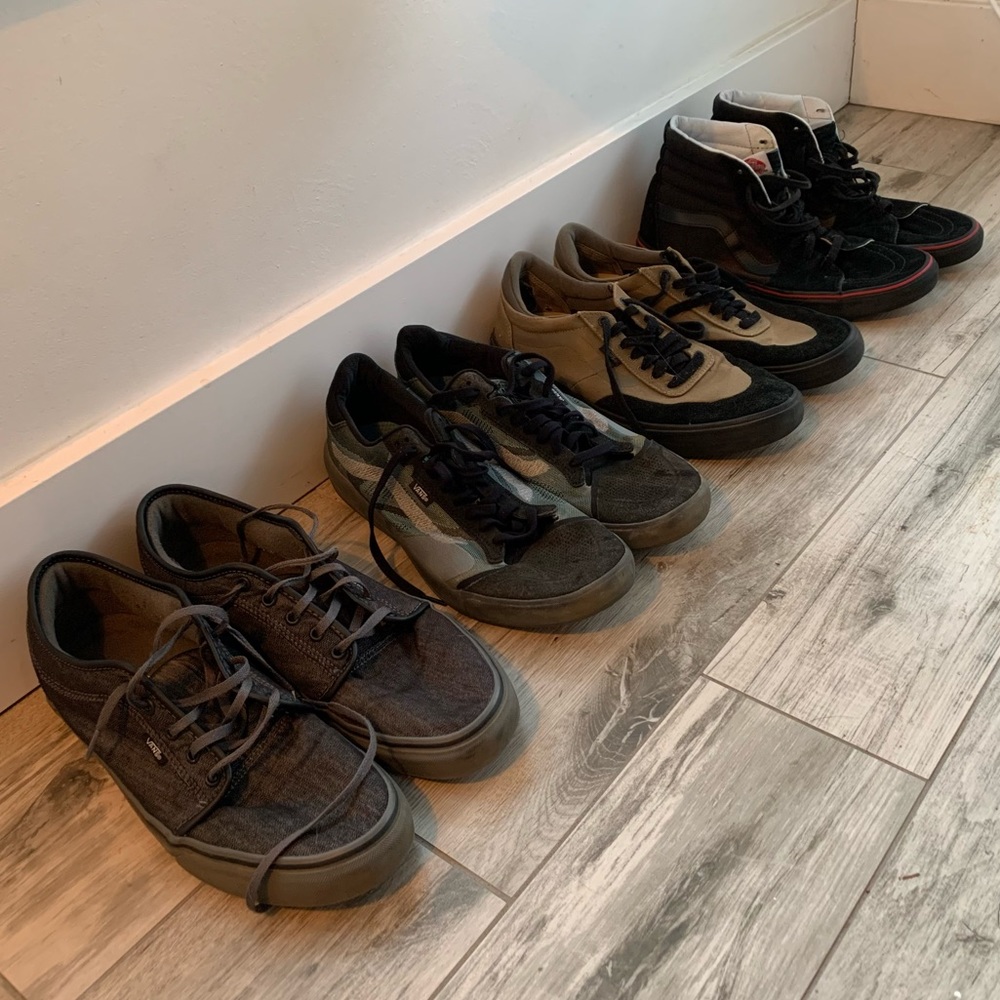 4 pairs of mens Vans Size 12 / Lightly worn